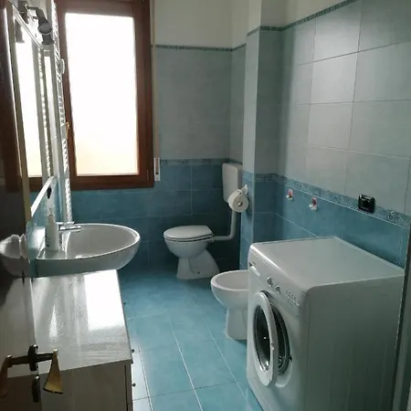 Appartement Viale Barozzi 118 *