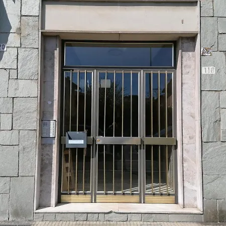 Apartman Viale Barozzi 118 *