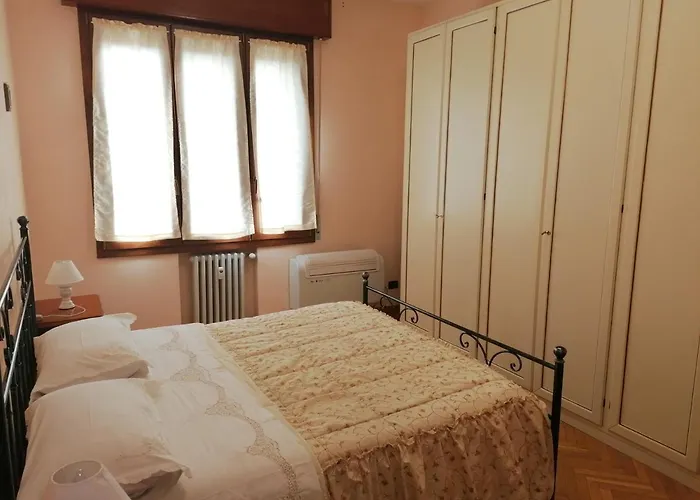 Viale Barozzi 118