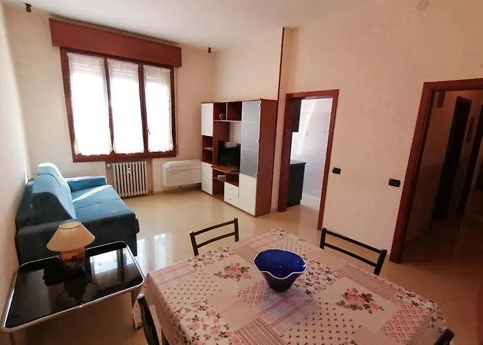 Viale Barozzi 118 Modena